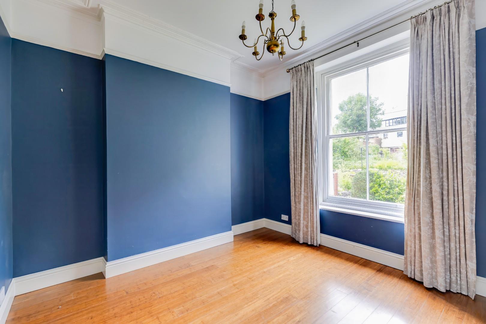 Pen Y Cae, Beach Lane, Penarth, CF64 1AN
